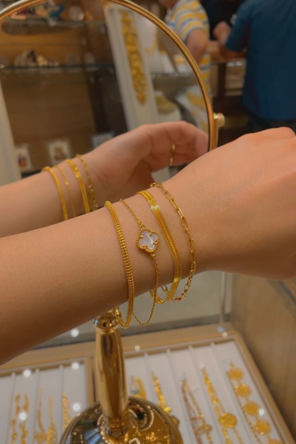 Buy Mens Gold Bracelet - Joyalukkas